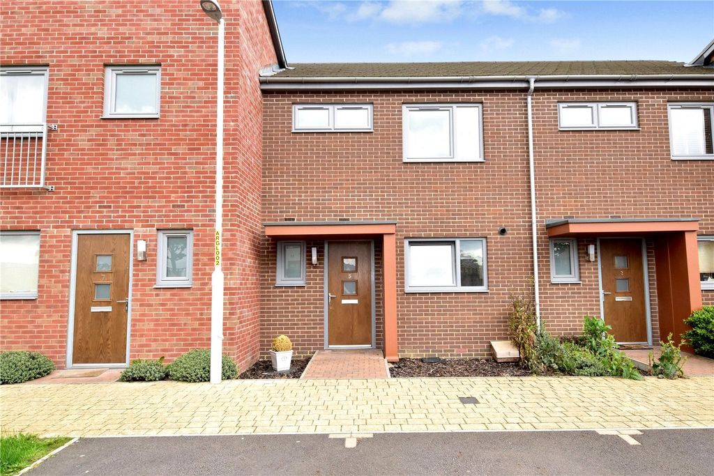 Property photo 1 of 10 Picture No. 02