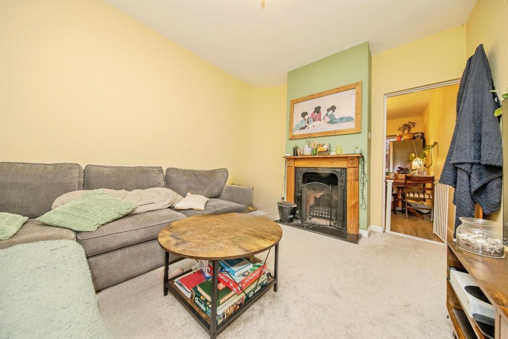 Property photo 2 of 12