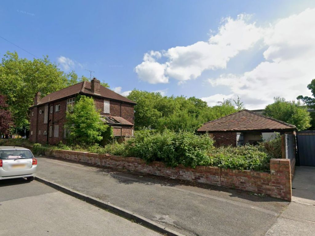 Property photo 1 of 3