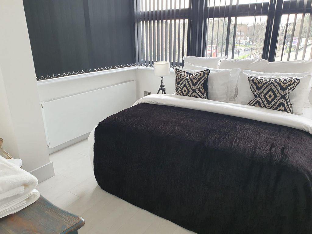 Property photo 2 of 8 Gallery