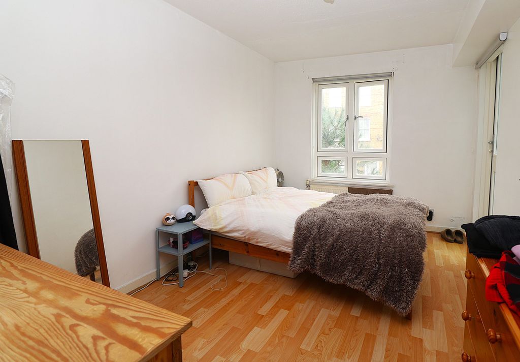 Property photo 3 of 5