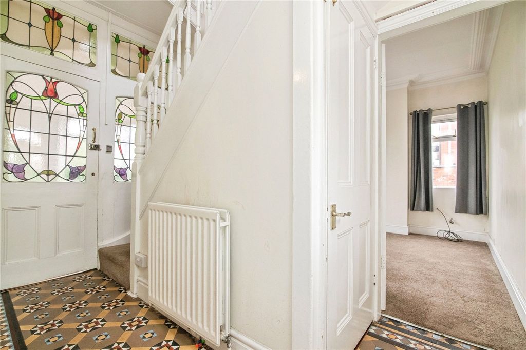 Property photo 2 of 27 Picture No. 06