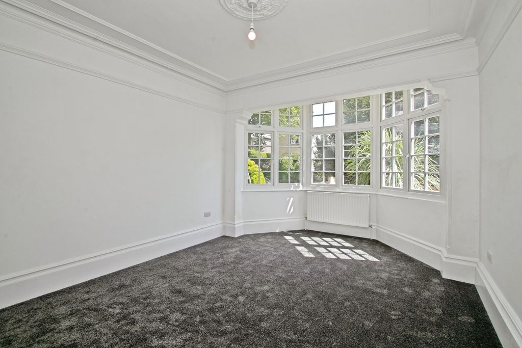 Property photo 3 of 31 Reception Room