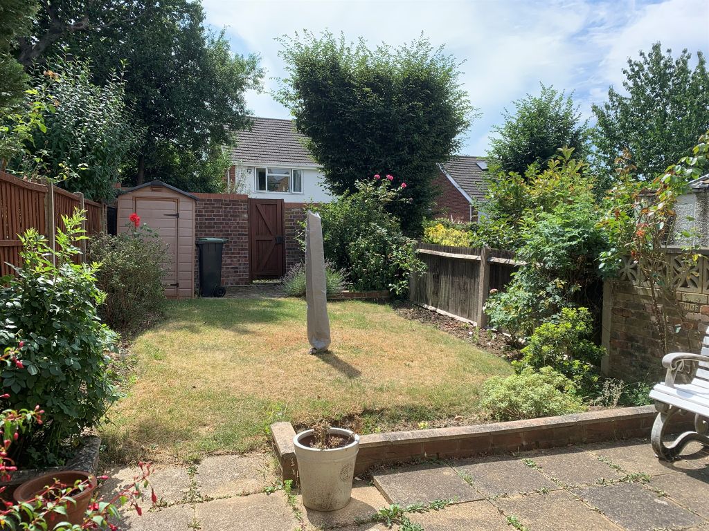 Property photo 2 of 3