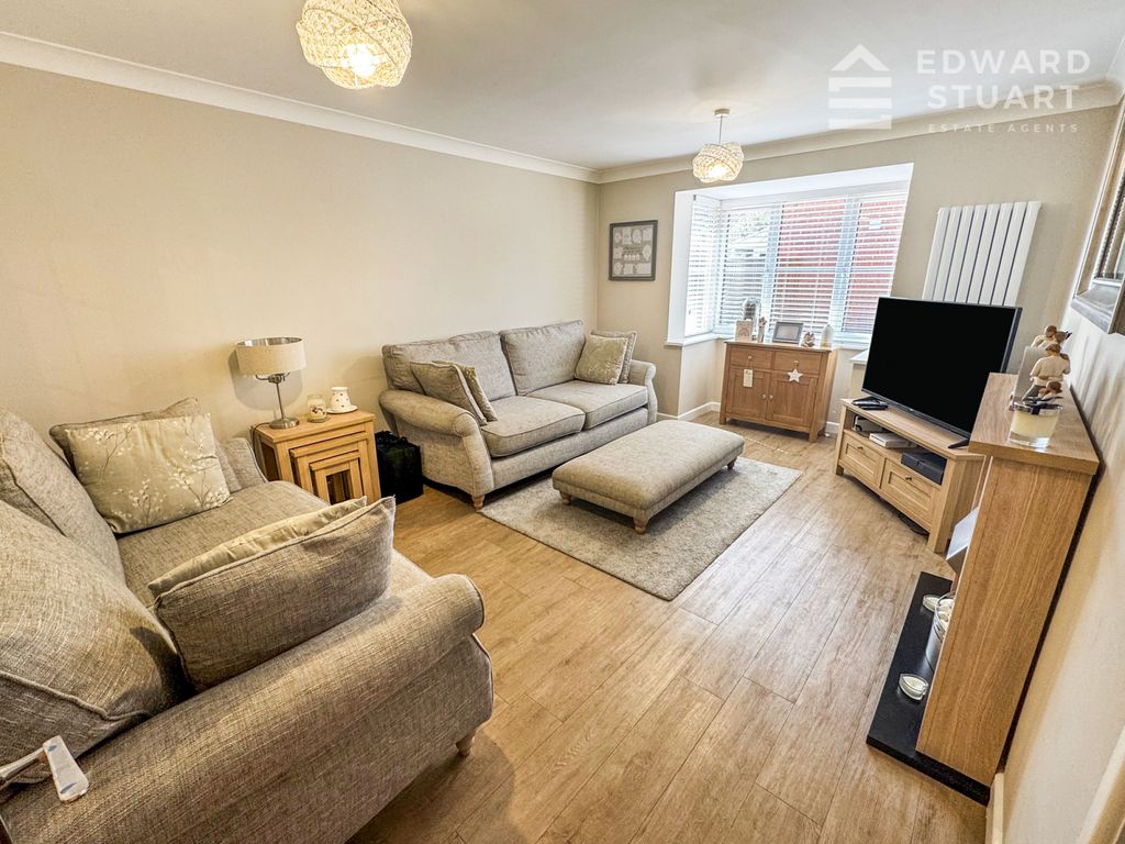 Property photo 3 of 21 Property Image