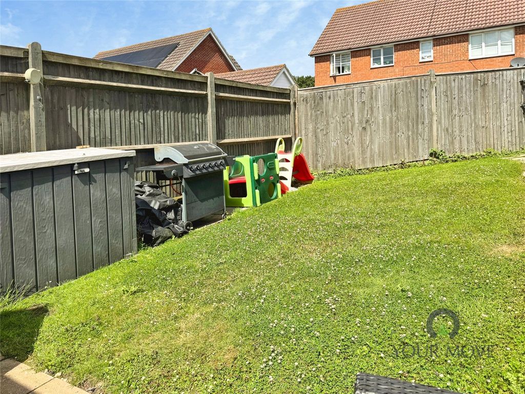 Property photo 3 of 14 Garden