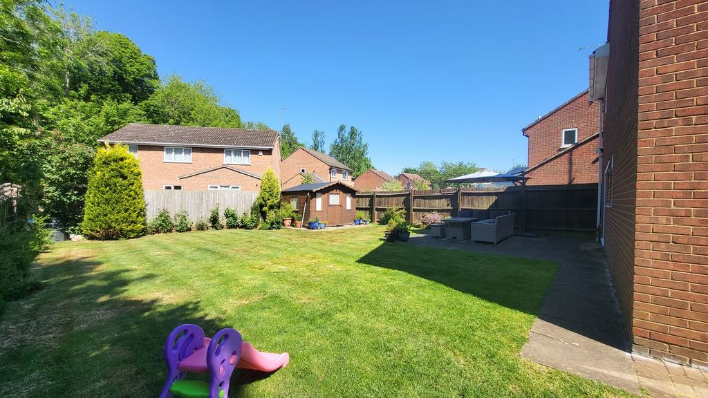 Property photo 3 of 24