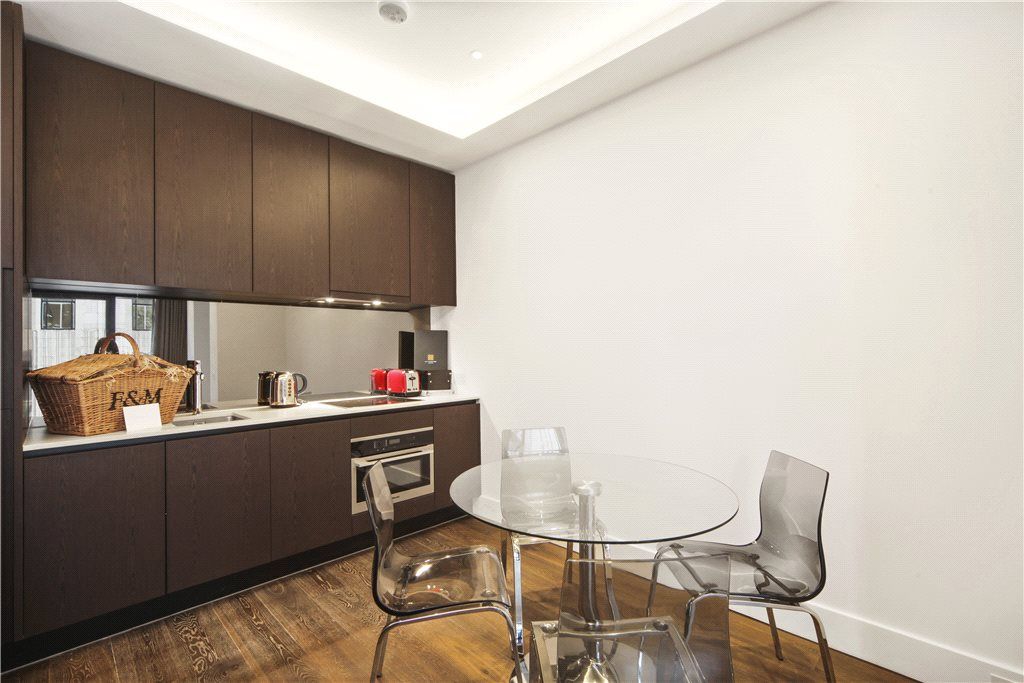 Property photo 3 of 8 Picture No. 06