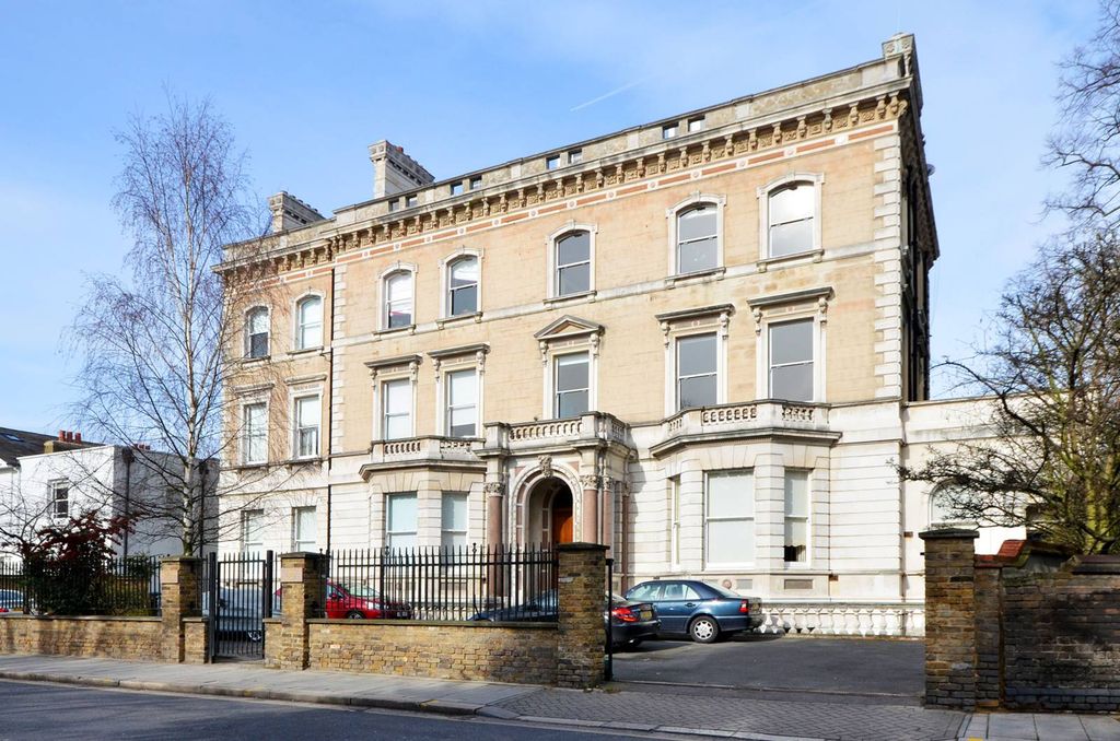 Property photo 3 of 29