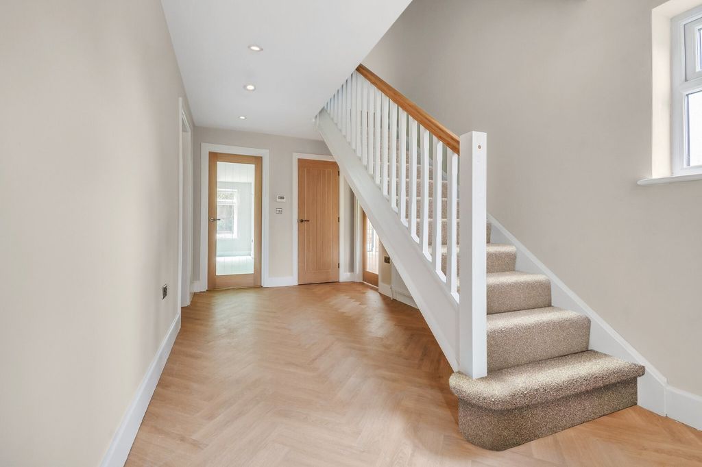 Property photo 3 of 16 Entrance Hall CGI