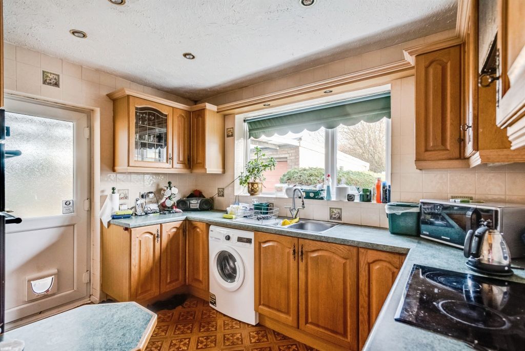 Property photo 3 of 20