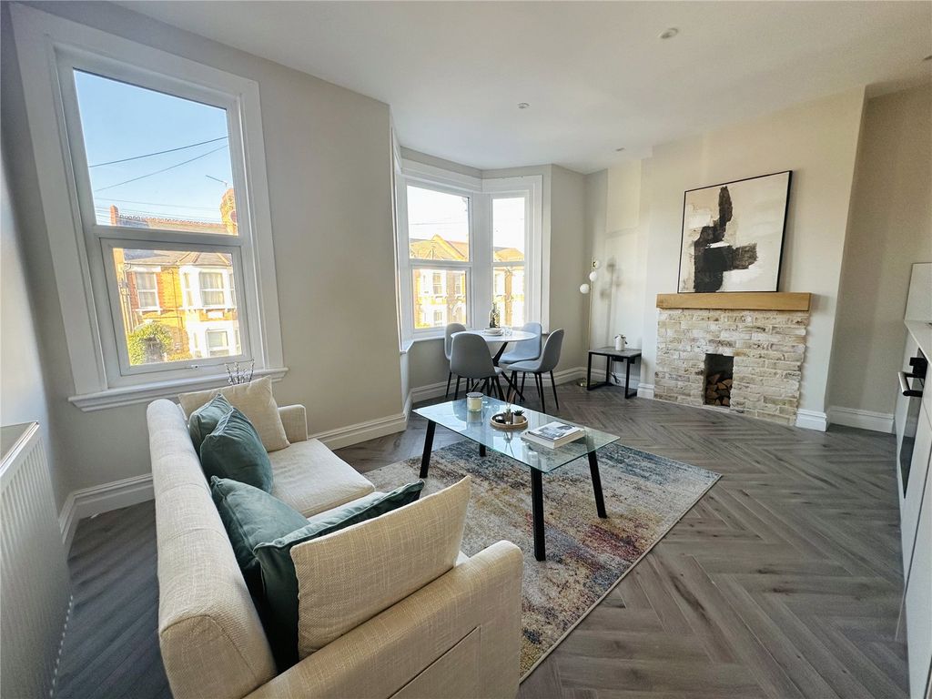 Property photo 2 of 10 Picture No. 07