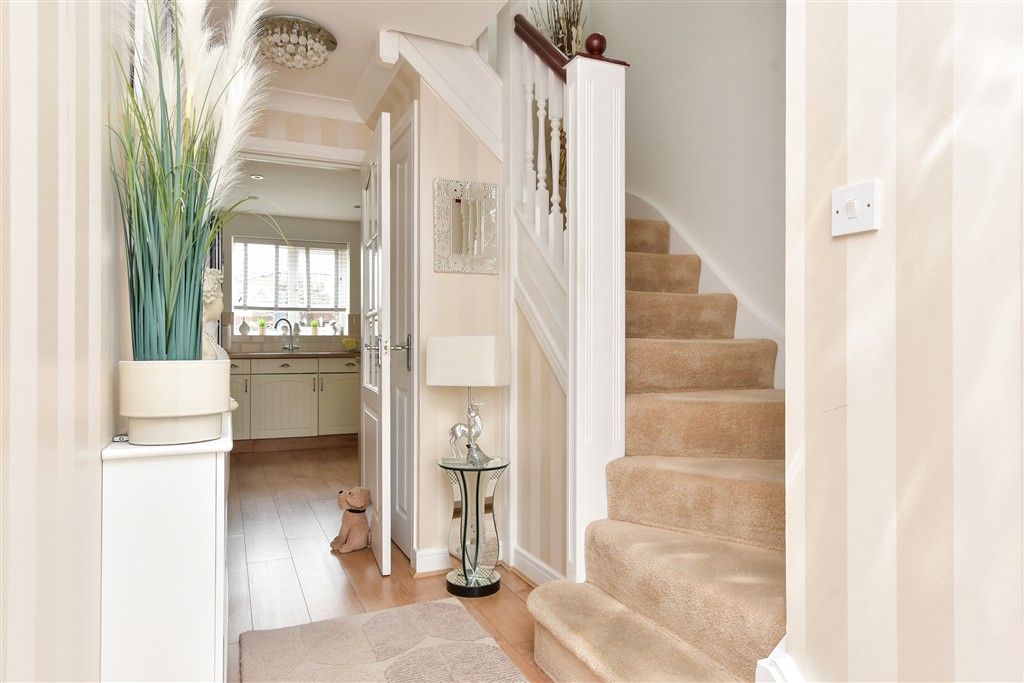 Property photo 1 of 18 Hallway
