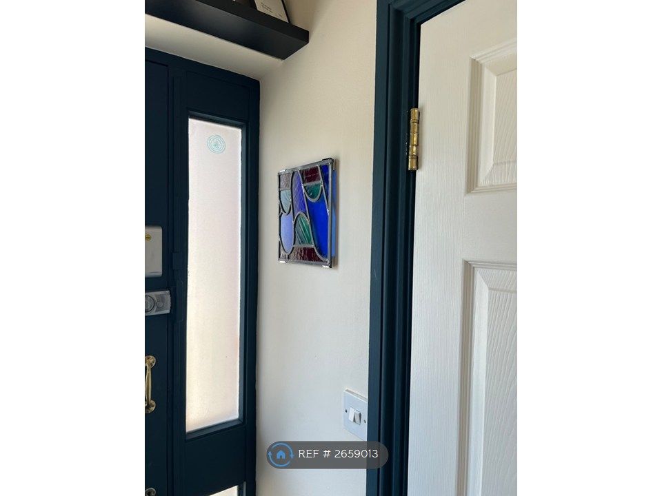 Property photo 3 of 7 Bespoke Art