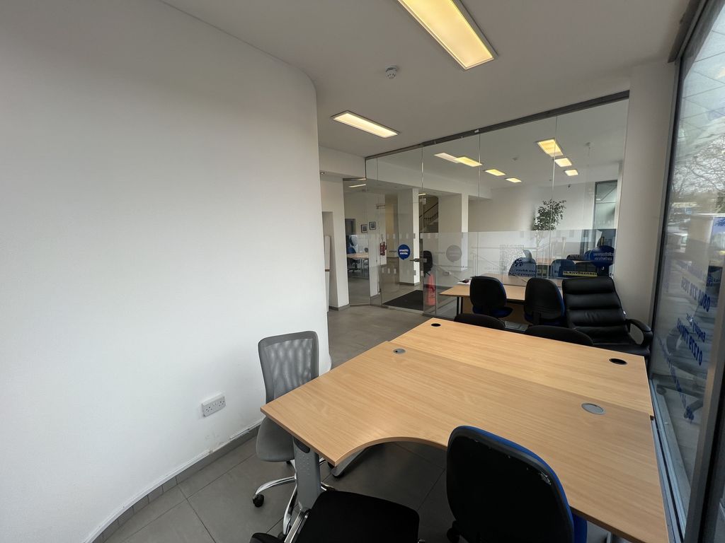 Property photo 2 of 4