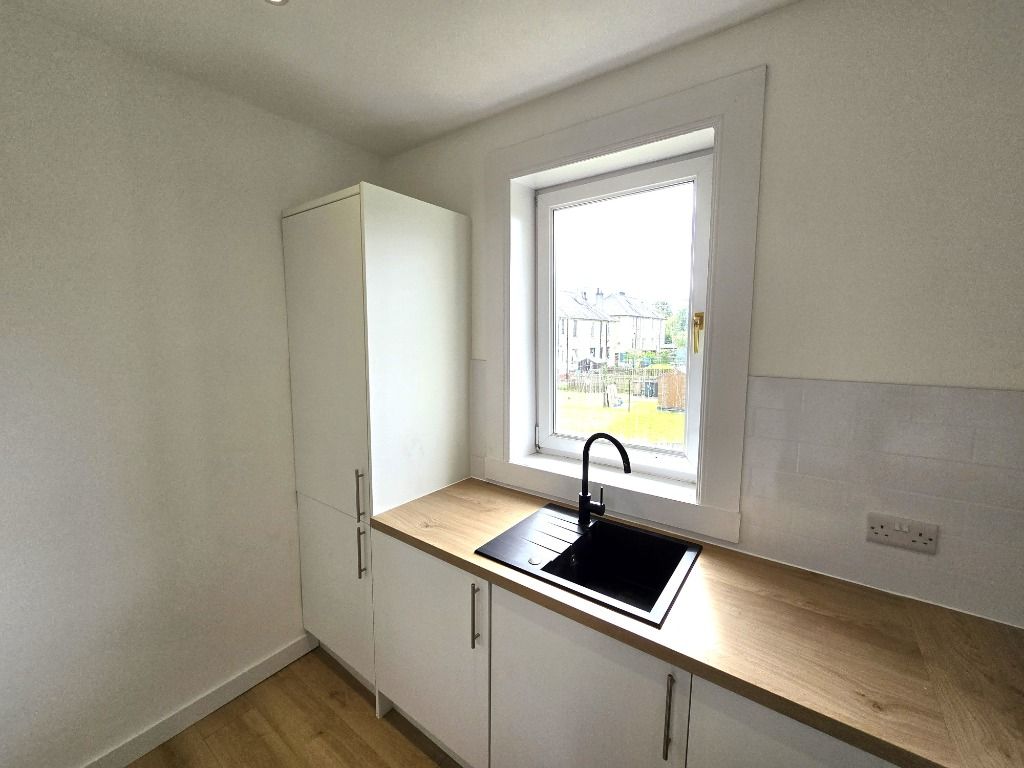 Property photo 2 of 9 Photo 2