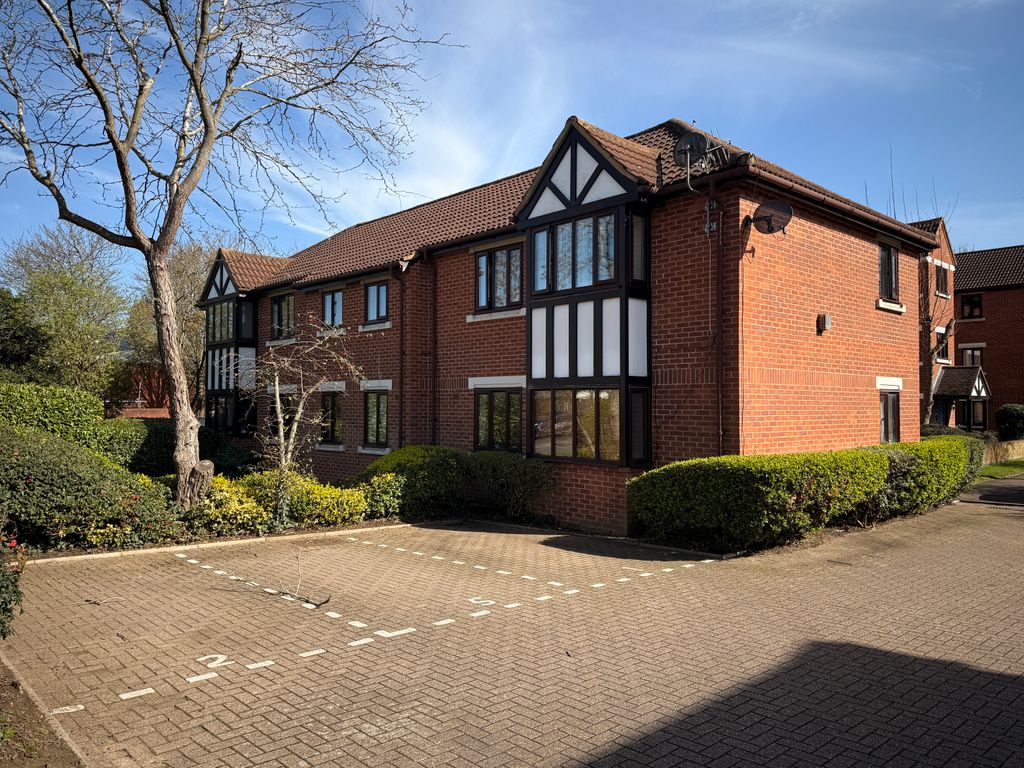 Property photo 1 of 1