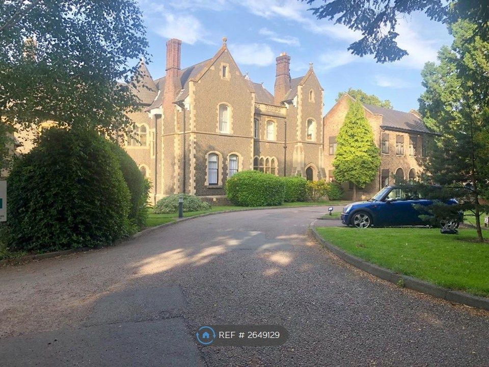 Property photo 2 of 16