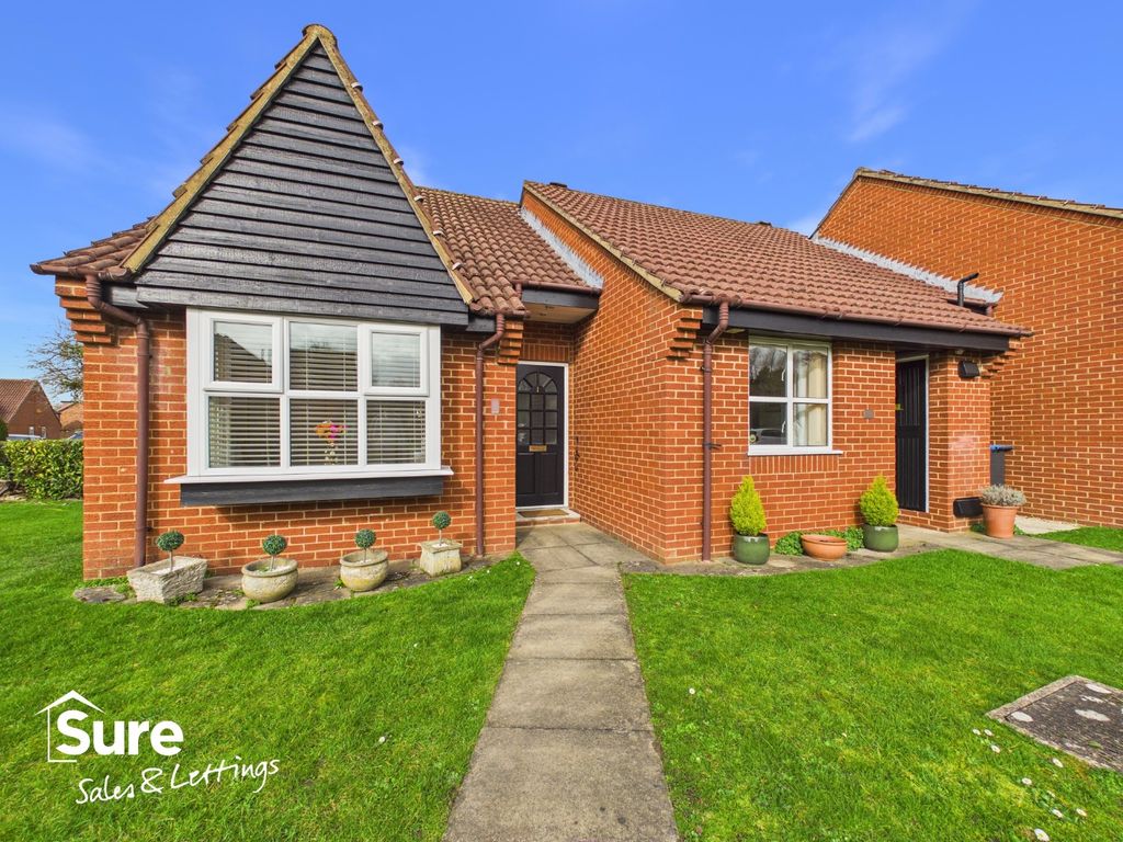 Property photo 1 of 23 4930300