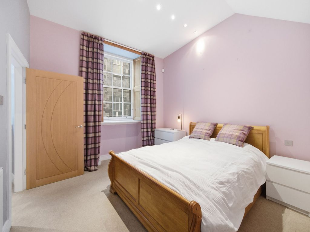 Additional image 8 of 2 bed flat for sale46 Thistle Street South West Lane, New Town, Edinburgh EH2