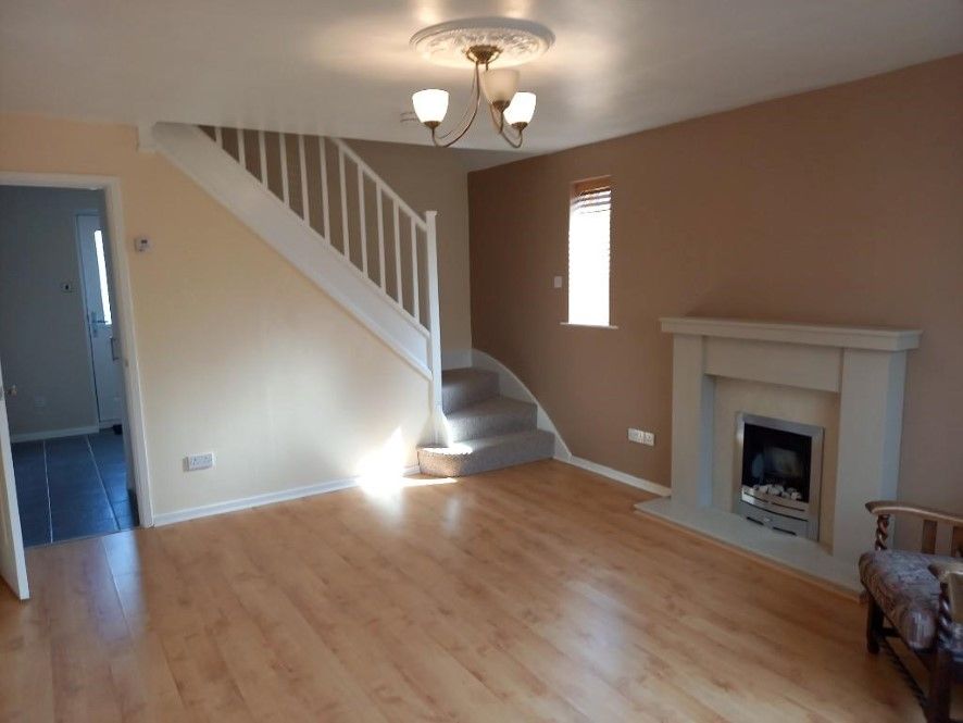 Property photo 2 of 11