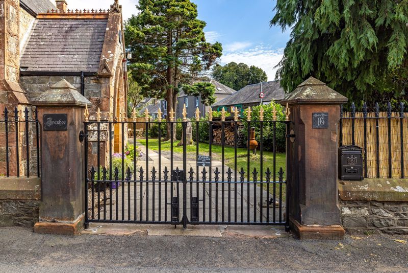 Property photo 2 of 53 Gated Entrance
