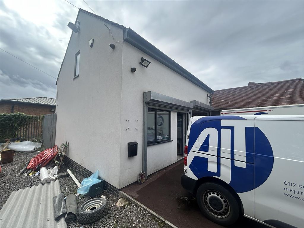 Property photo 3 of 6 Img_1165.Jpeg