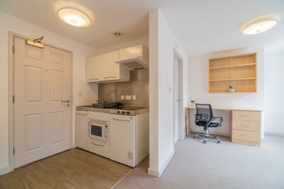 Property photo 2 of 6 Birmingham-Studio1-2