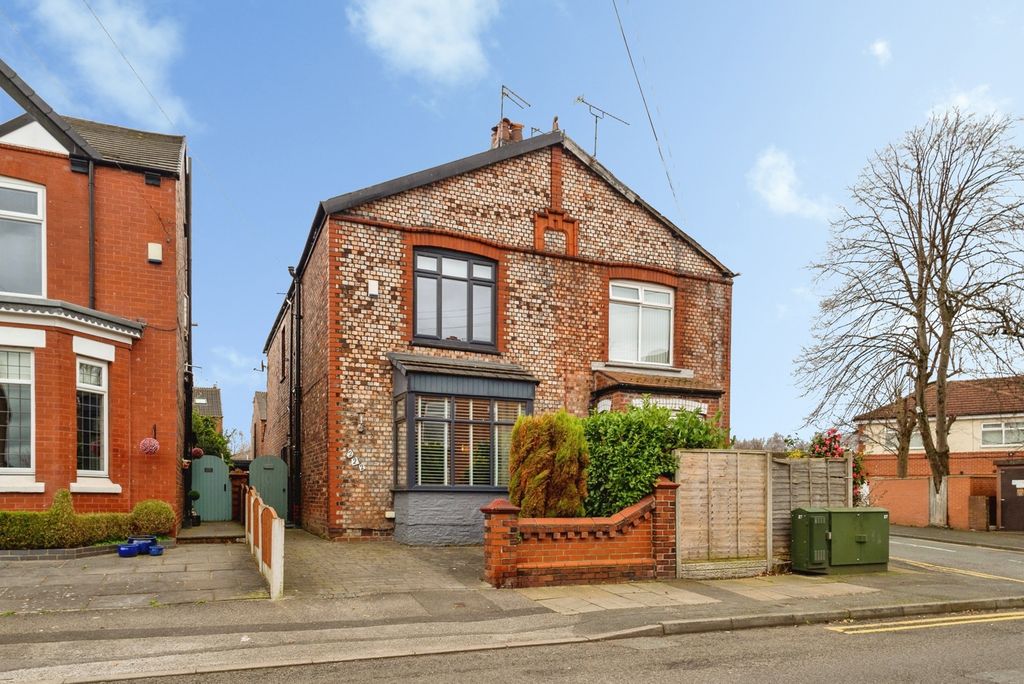 Property photo 1 of 31 Pbox-Img.Jpg