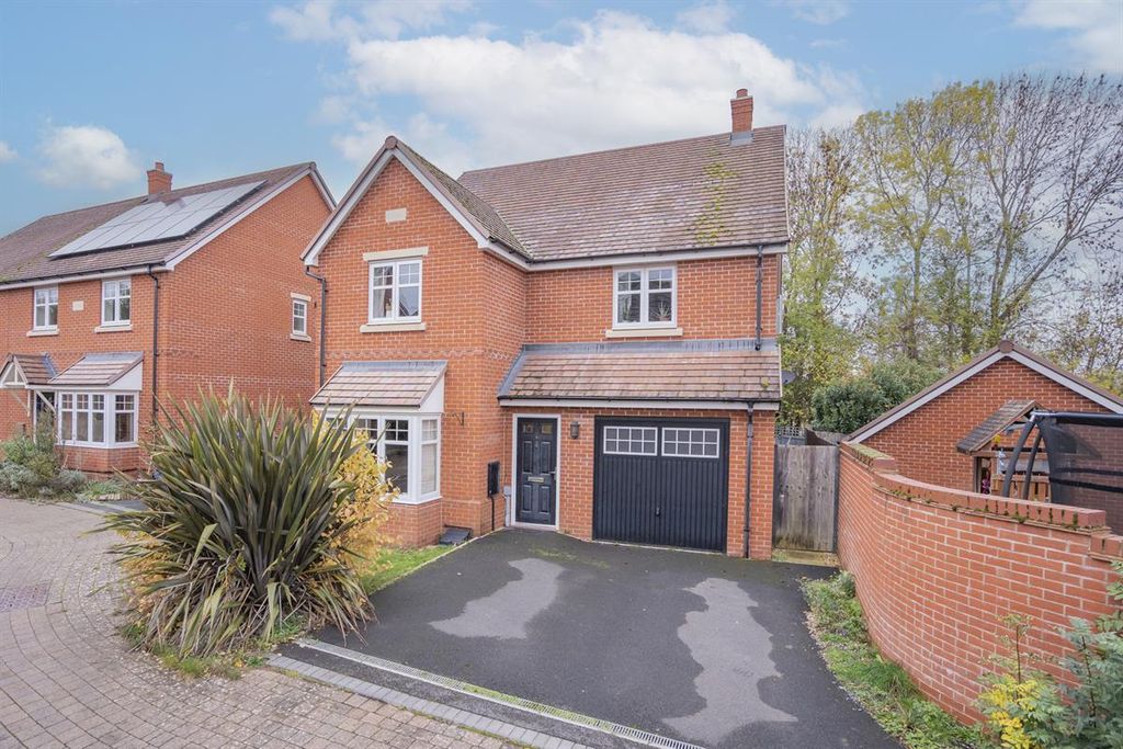 Property photo 1 of 14 Photo 2