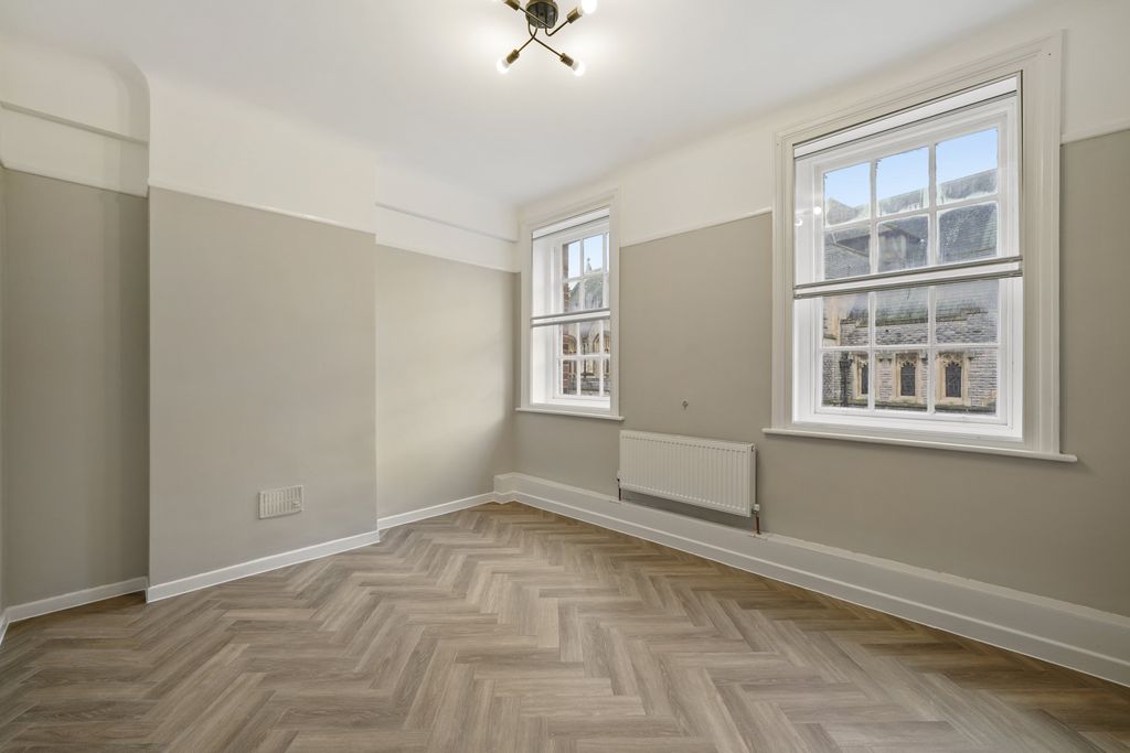 Property photo 2 of 15 Flat 24, Richmond Chambers - 4Df5Wsjwmhjzlkazaccn