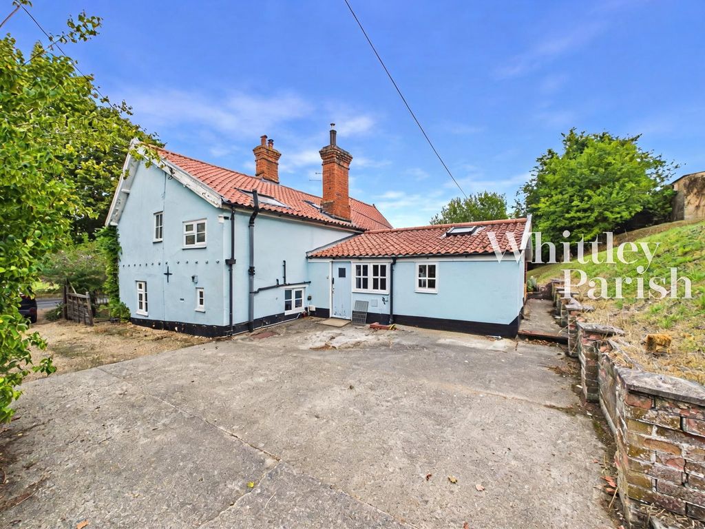 Property photo 1 of 37