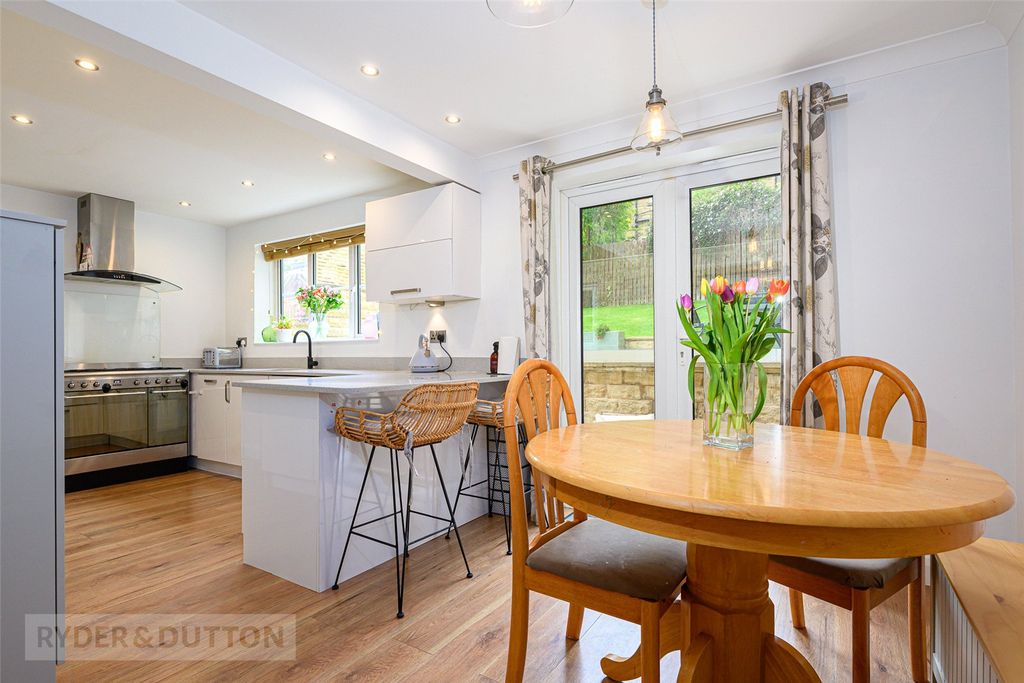 Property photo 2 of 21 Kitchen Diner