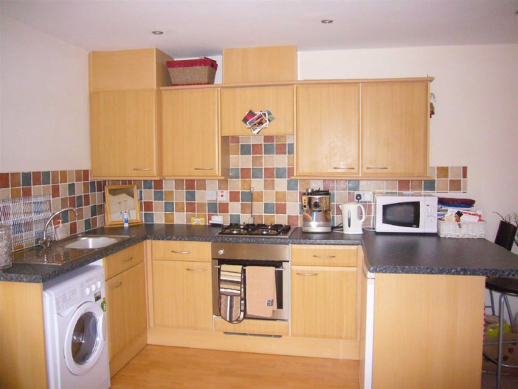 Property photo 3 of 6