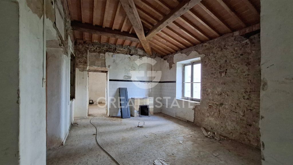 Property photo 2 of 25 Interiors