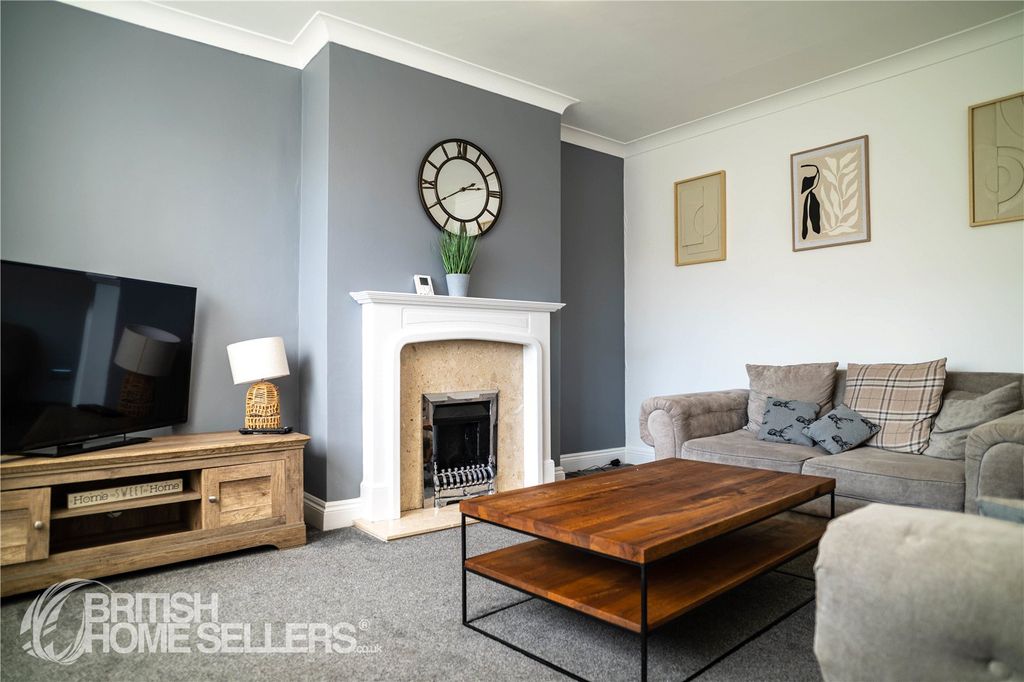 Property photo 3 of 20 3