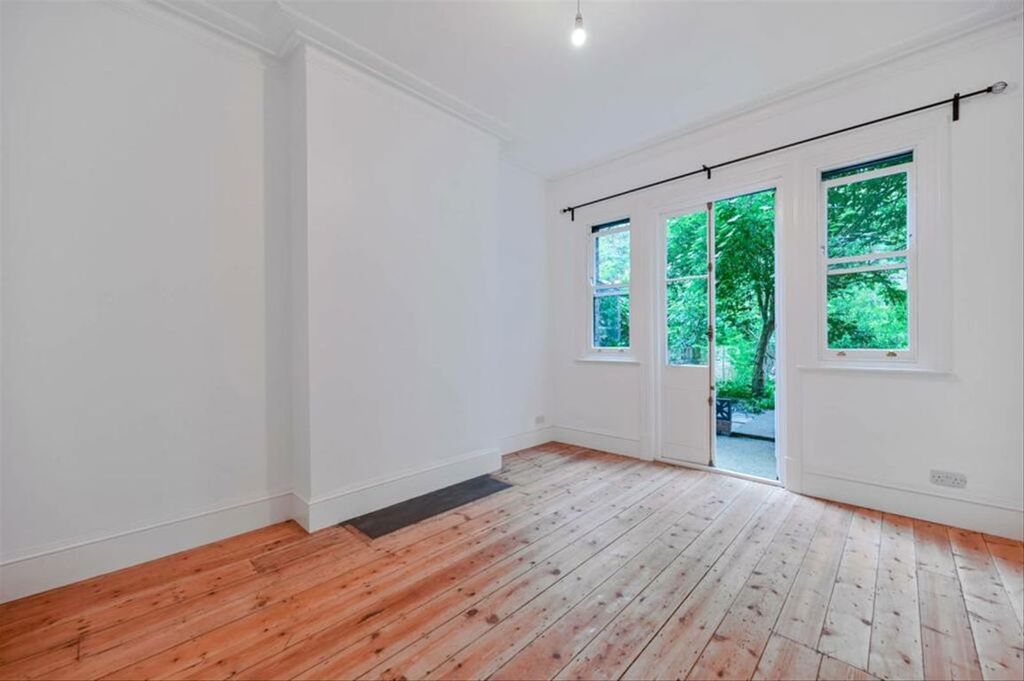 Property photo 2 of 5