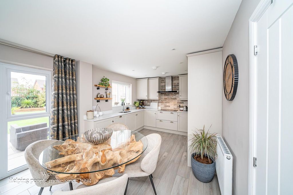 Property photo 3 of 31 Dsc01990.Jpg