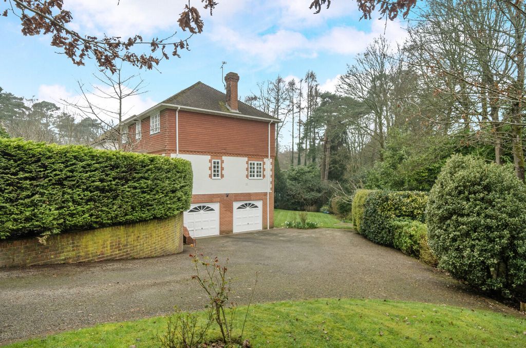 Property photo 2 of 23 1422206-3-69Aea15...