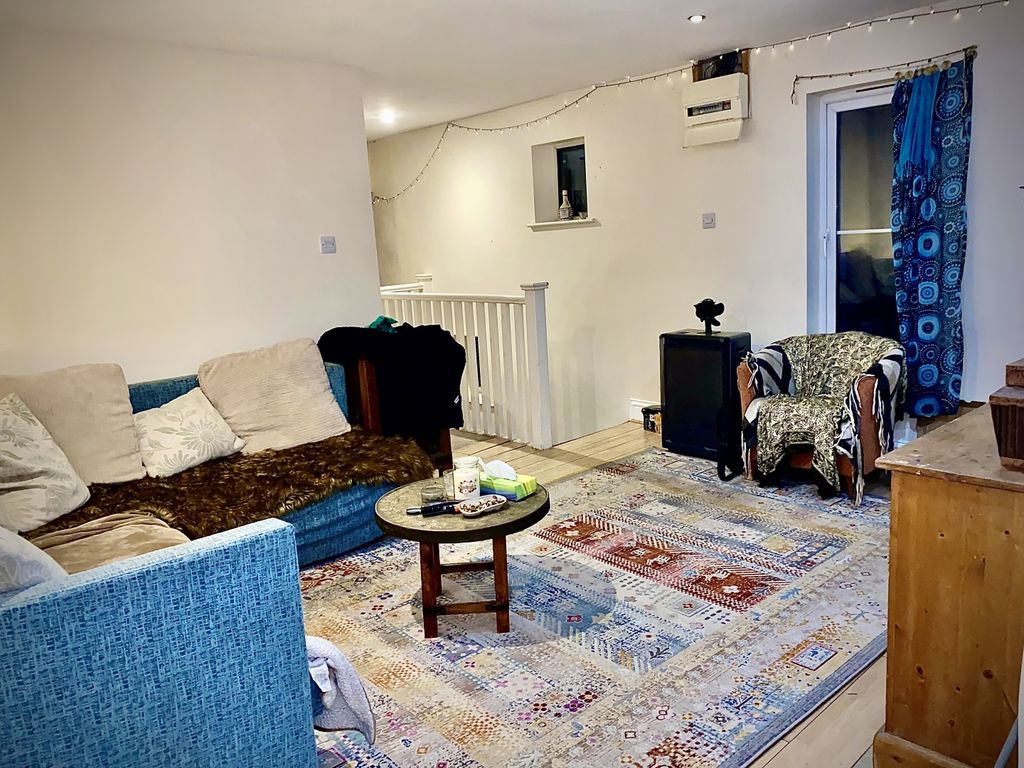 Property photo 2 of 15 Image 1