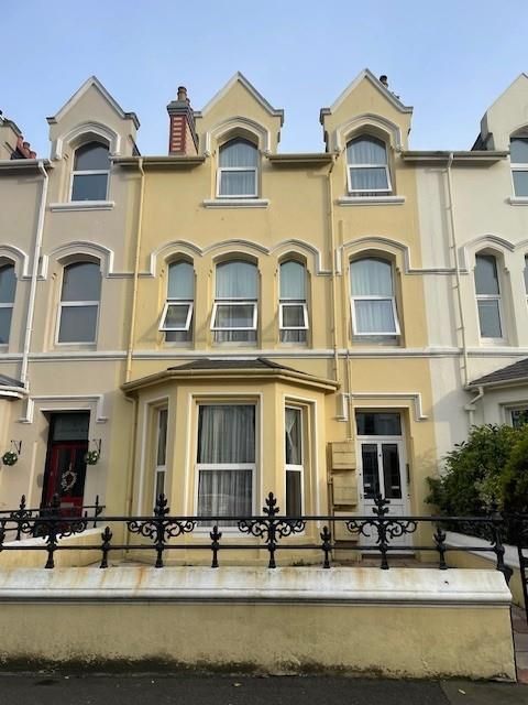 Property photo 1 of 5 Flat 3 Front.Jpg