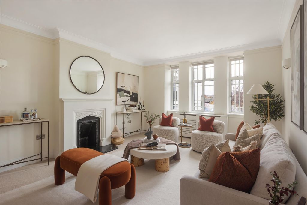 Property photo 2 of 13 Image