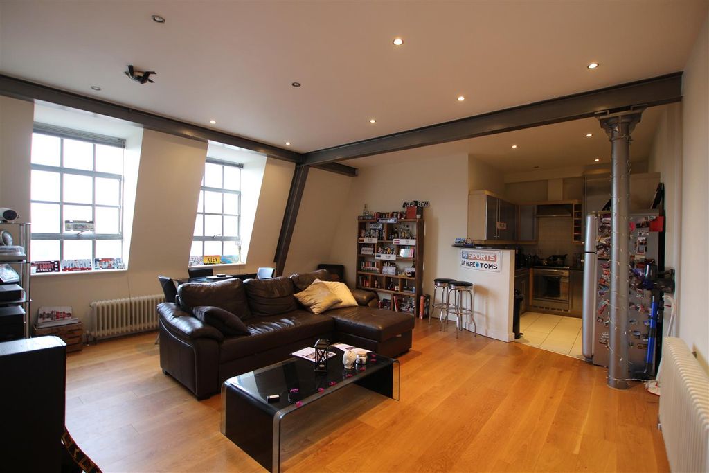 Property photo 2 of 6 Open Plan Living Area