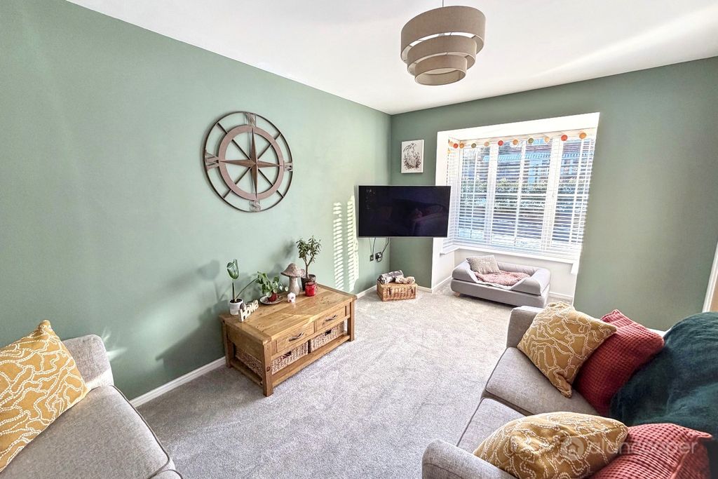 Property photo 2 of 24 4752703