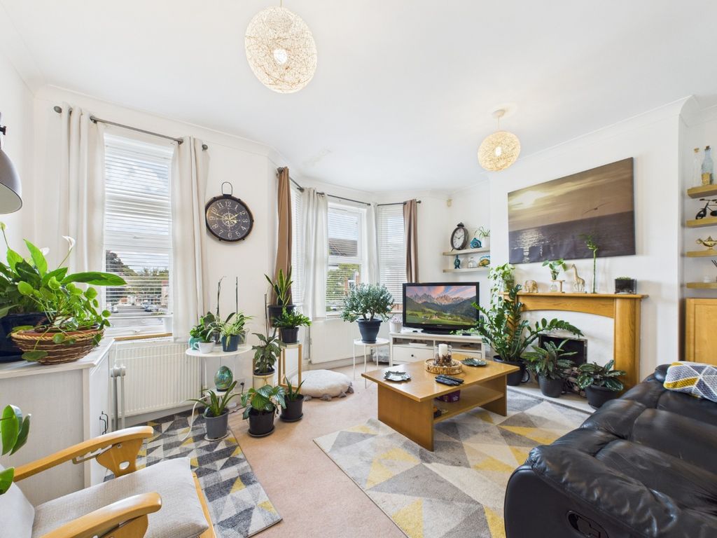 Property photo 2 of 8 4514552