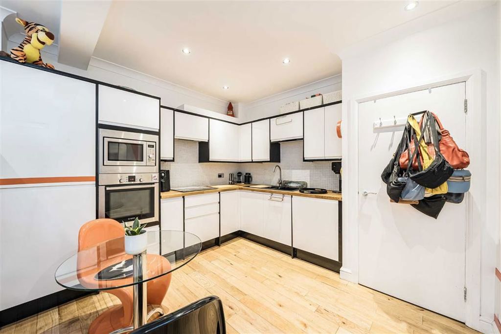 Property photo 3 of 9