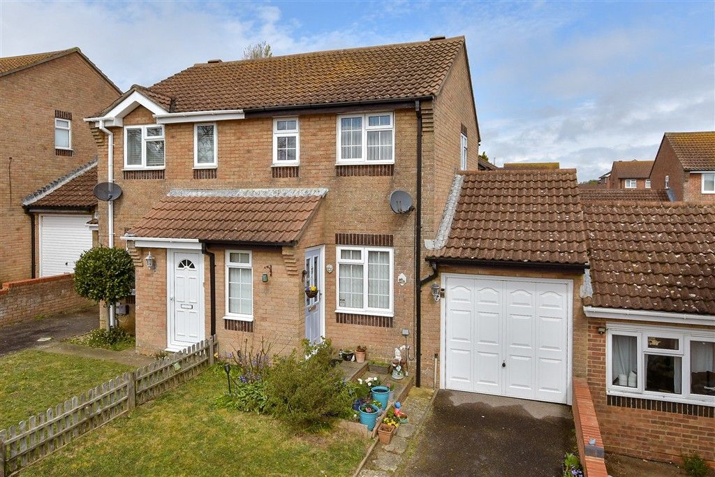 Property photo 1 of 14 External (Web)