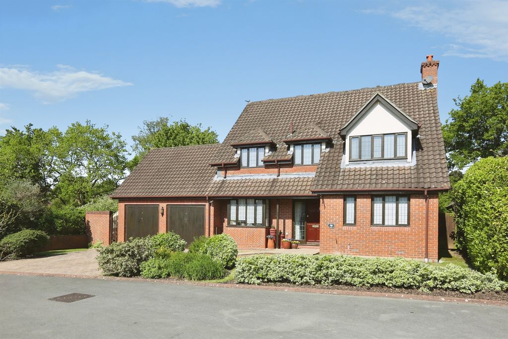 Property photo 1 of 22