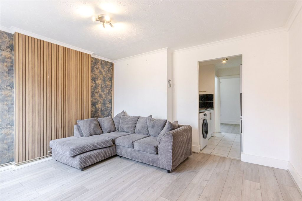 Property photo 2 of 9 Picture No. 02