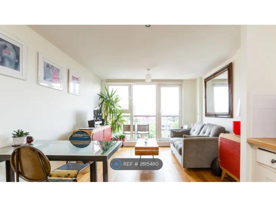 Property photo 1 of 13 Open Plan Living Room